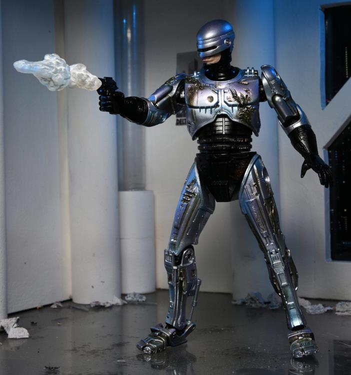 RoboCop Ultimate Battle Damaged RoboCop with Chair Figura Neca