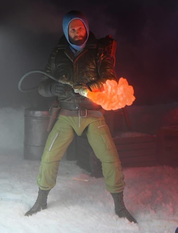 The Thing Ultimate MacReady V2 (Station Survival) Figura Neca