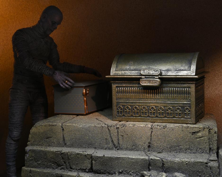 Universal Monsters The Mummy Accessory Pack Neca