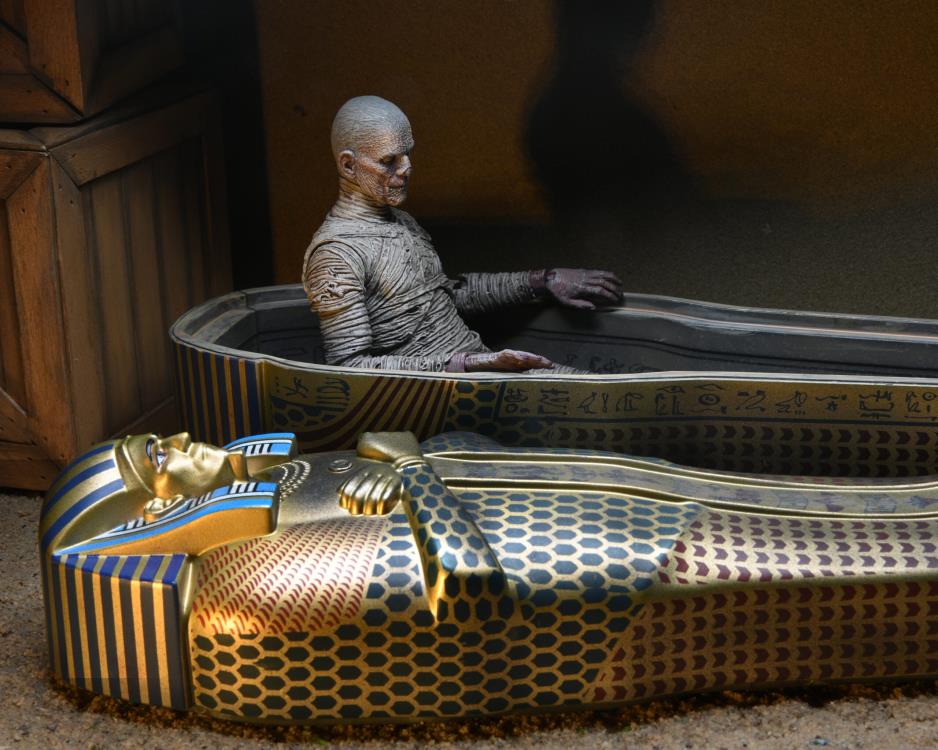 Universal Monsters The Mummy Accessory Pack Neca