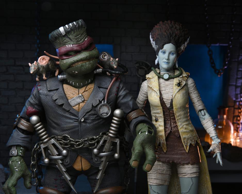 Universal Monsters x TMNT Ultimate April O'Neil as The Bride Of Frankenstein Neca