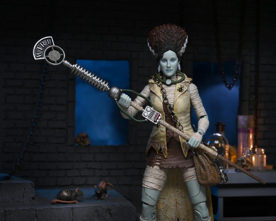 Universal Monsters x TMNT Ultimate April O'Neil as The Bride Of Frankenstein Neca