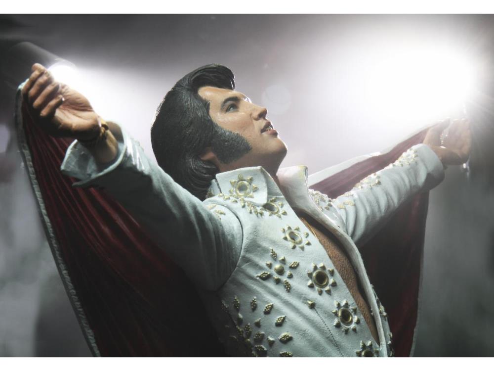 Elvis Presley (Live in '72) On Tour