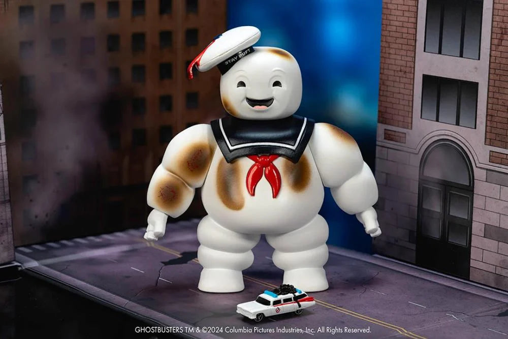 Ghostbusters Nano Scene Hollywood Rides Stay Puft Marshmallow Man with Nano Ecto-1