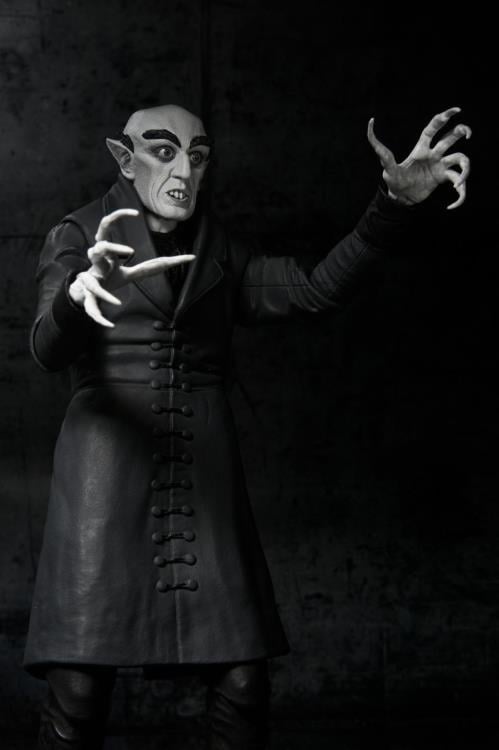 Nosferatu Ultimate Count Orlok (Black & White) Figura de Acción