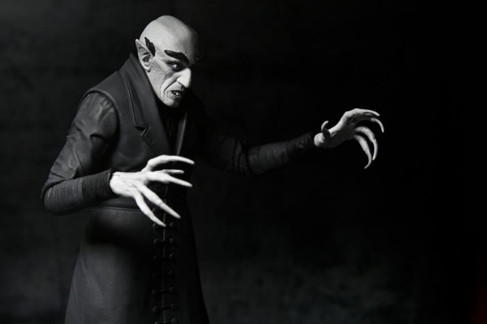 Nosferatu Ultimate Count Orlok (Black & White) Figura de Acción
