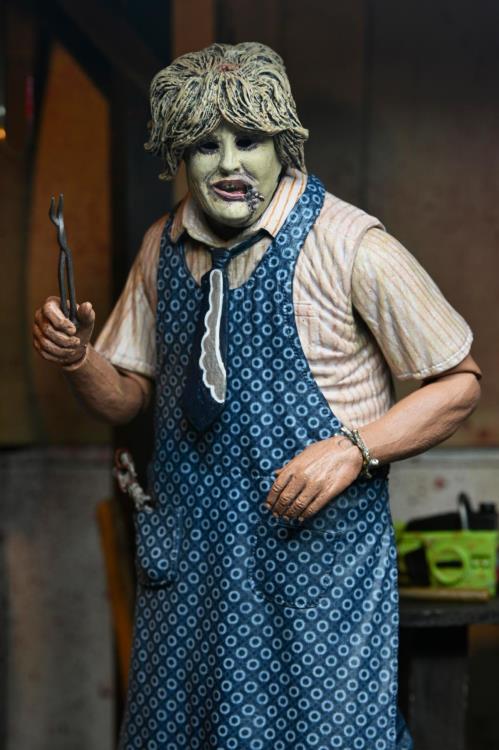 The Texas Chainsaw Massacre Ultimate 50th Anniversary Leatherface Figura de Acción