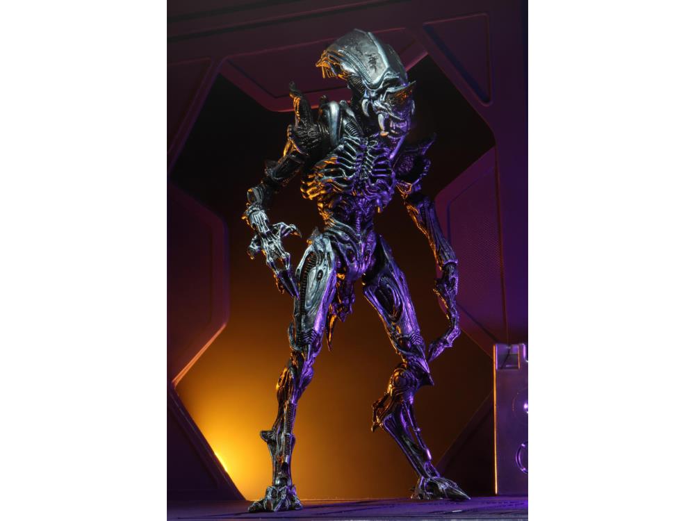 Aliens Ultimate Rhino Alien Figura Neca (Ver. 2)