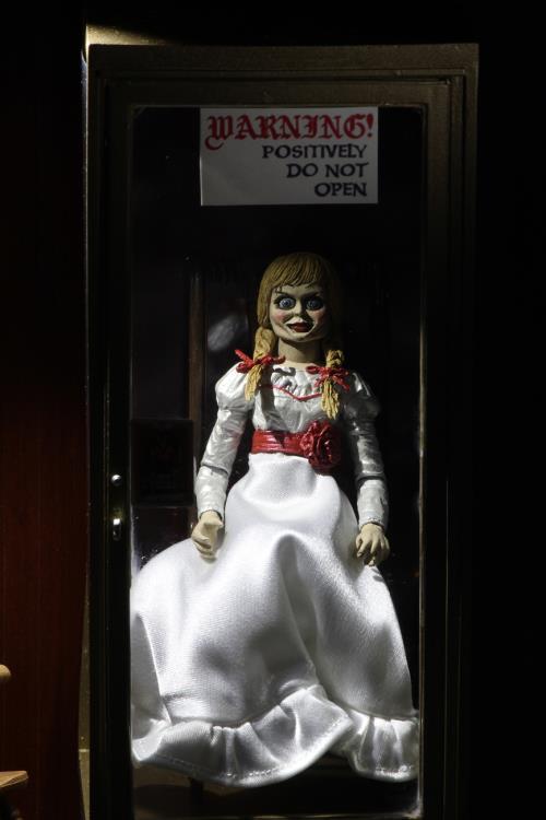 Annabelle Comes Home Ultimate Annabelle Figura Neca