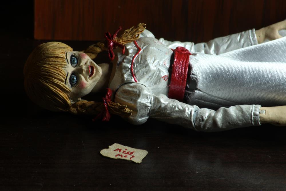 Annabelle Comes Home Ultimate Annabelle Figura Neca