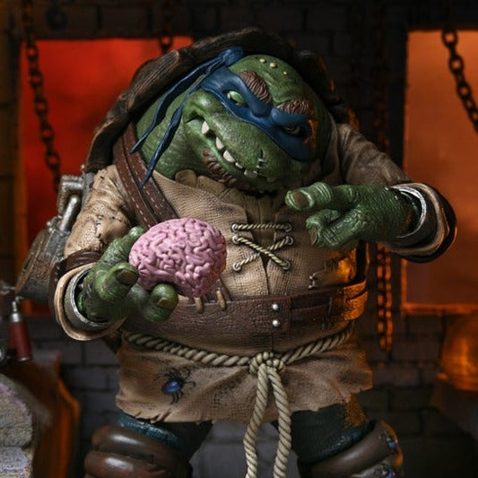 Universal Monsters x Teenage Mutant Ninja Turtles Ultimate Leonardo as The Hunchback Figura Neca