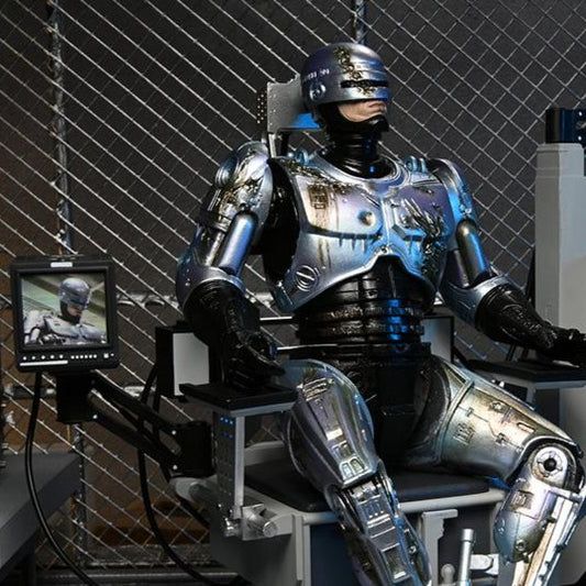 RoboCop Ultimate Battle Damaged RoboCop with Chair Figura Neca