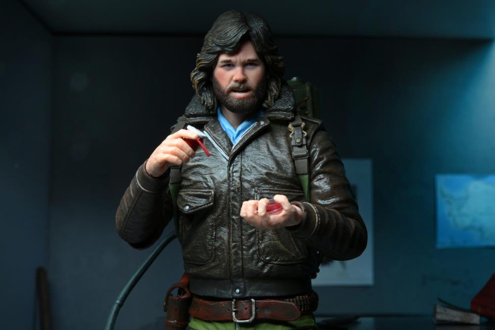 The Thing Ultimate MacReady V2 (Station Survival) Figura Neca