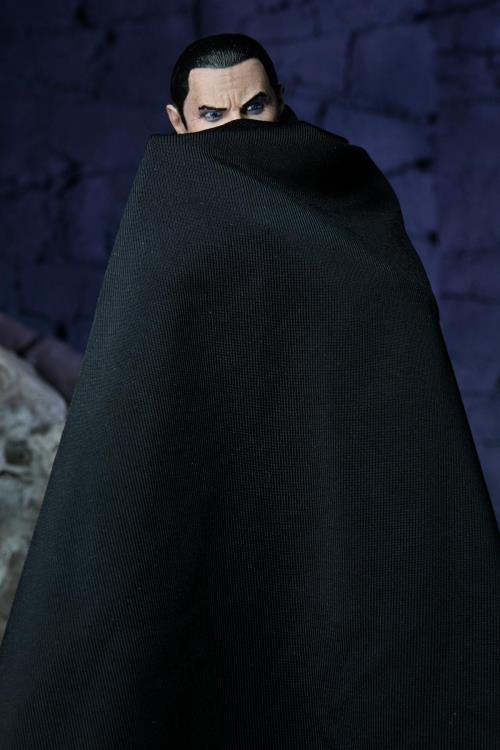 Universal Monsters Ultimate Dracula (Transylvania) Figura Neca
