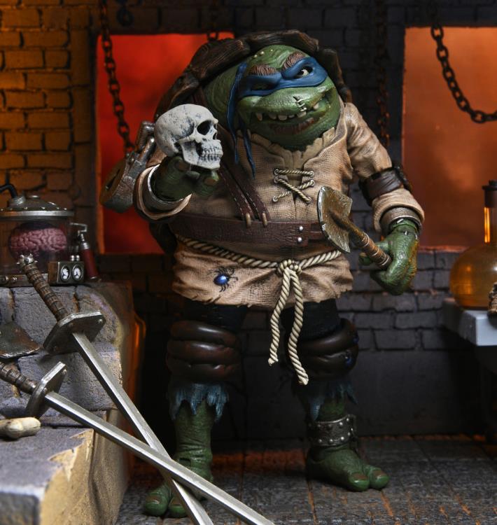 Universal Monsters x Teenage Mutant Ninja Turtles Ultimate Leonardo as The Hunchback Figura Neca