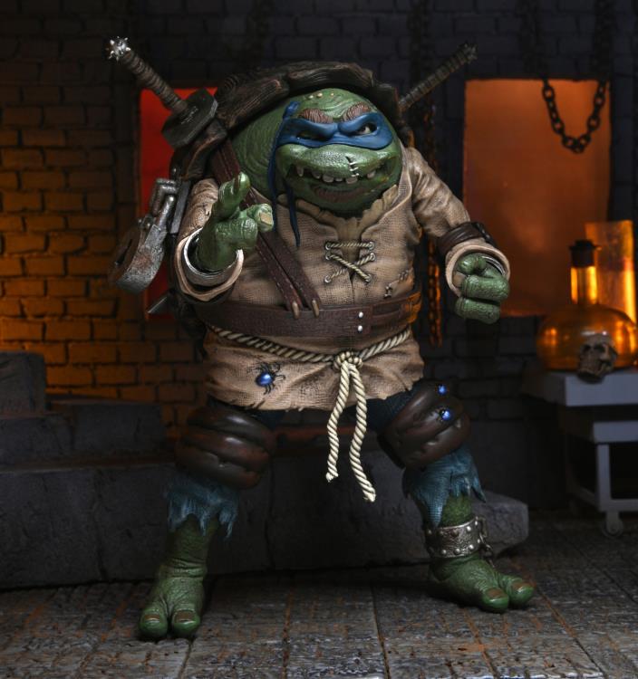 Universal Monsters x Teenage Mutant Ninja Turtles Ultimate Leonardo as The Hunchback Figura Neca